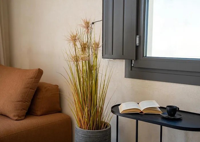 On The Square Apartment *