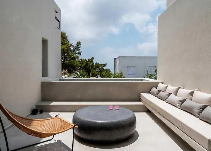 On The Square شقة *